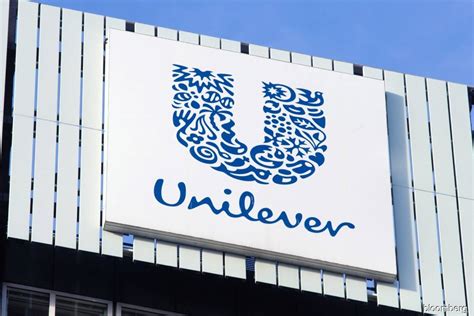 Unilever, RB and P&G accused of using palm oil sourced by child .